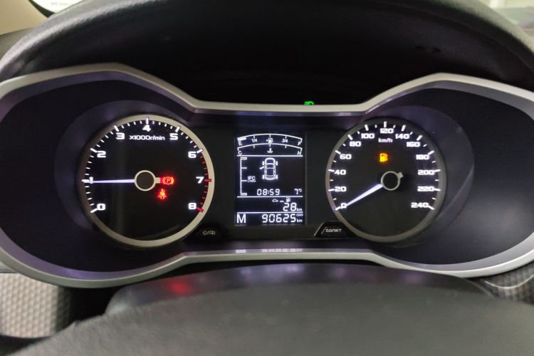 吉利汽车 帝豪GS 2016款 运动版 1.8L 手动领尚型中控内饰14