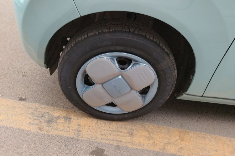 吉利银河 2024款 熊猫mini 200km 龙腾PRO版车身外观6007