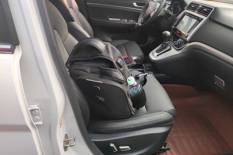 哈弗H6 2015款 运动版 1.5T 自动两驱豪华型局部细节41