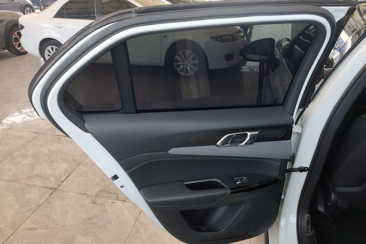 领克02 2021款 1.5TD DCT两驱劲 冠军版中控内饰7007