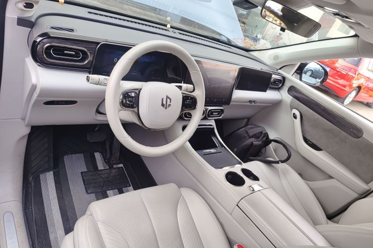 零跑汽车 零跑C11 2021款 改款 豪华版中控内饰12