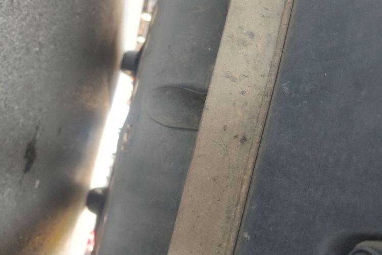 本田UR-V 2017款 370TURBO 两驱尊贵版 国V局部细节9008