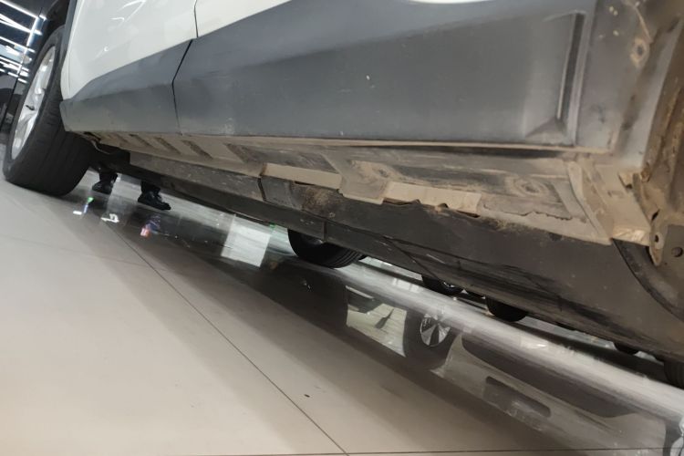 丰田 RAV4荣放 2020款 2.0L CVT两驱风尚版局部细节9002