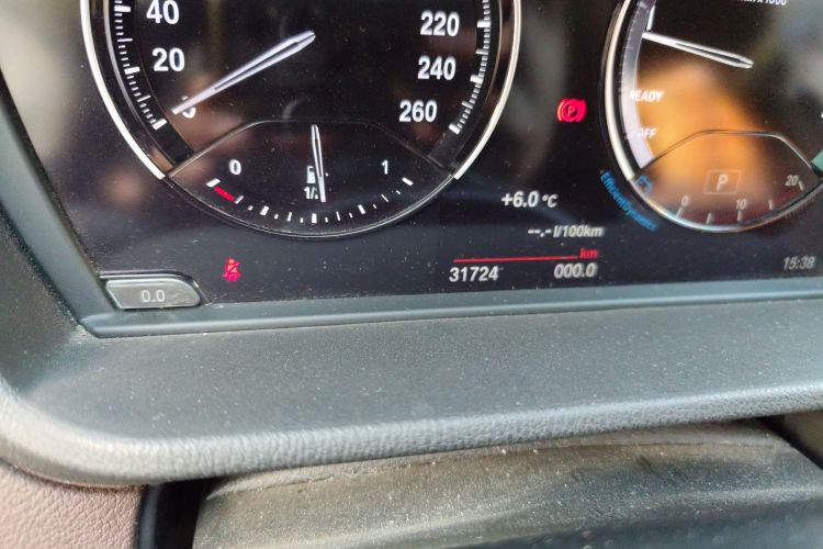 宝马X1 2019款 xDrive20Li 尊享型中控内饰15