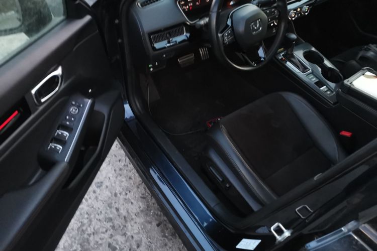 本田 思域 2022款 240TURBO CVT燃擎版中控内饰20