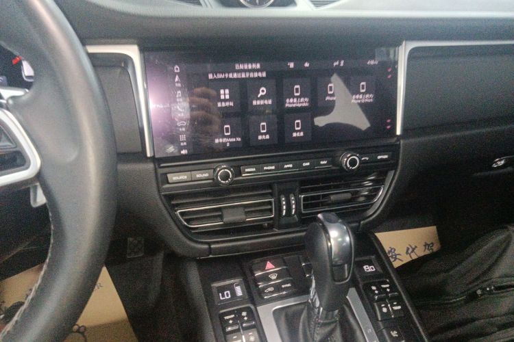保时捷 2021款 Macan 2.0T中控内饰16
