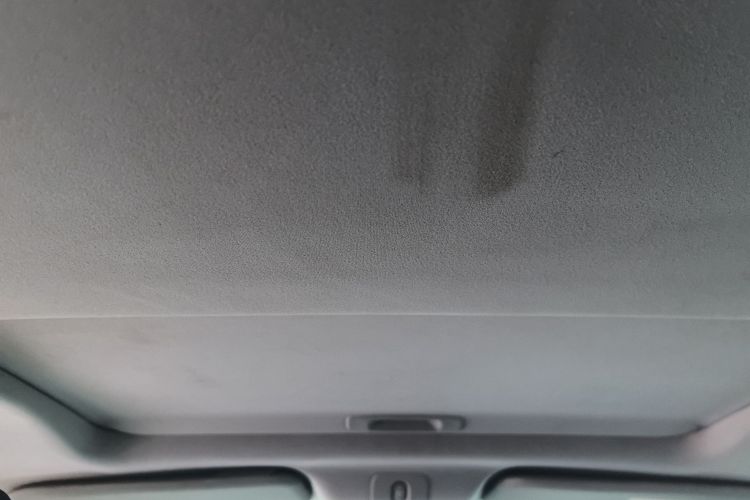 日产 逍客 2015款 2.0XL 酷火 CVT 2WD中控内饰22