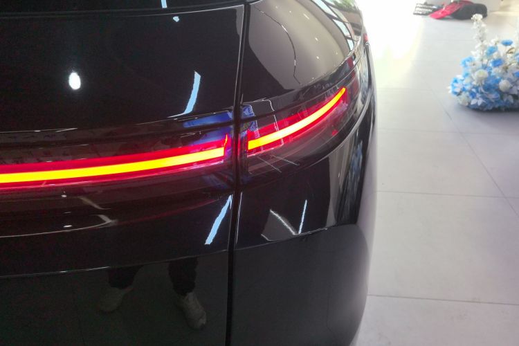 理想汽车 理想L7 2024款 Pro车身外观9