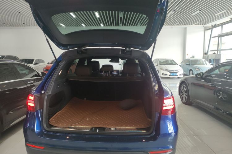 奔驰GLC 2016款 GLC 300 4MATIC 动感型机舱底盘23