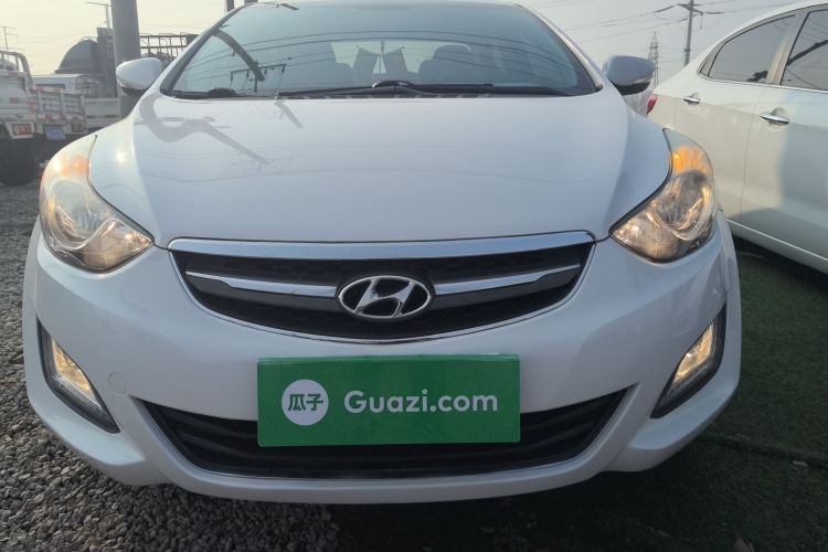 现代 朗动 2015款 1.6L 自动领先型车身外观2