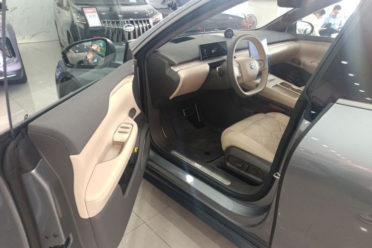 蔚来ET7 2024款 100kWh 行政签名版中控内饰20