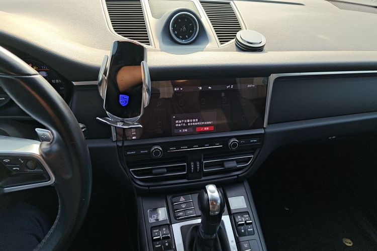 保时捷 2021款 Macan 2.0T中控内饰16