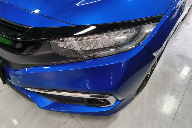 本田 思域 2019款 220TURBO CVT劲擎版 国VI局部细节36