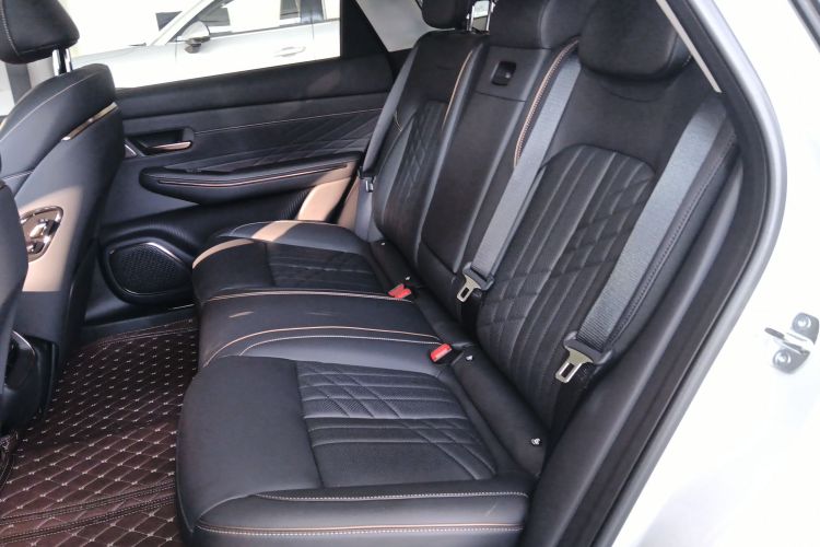 宝骏享境 2025款 纯电 600km豪华版中控内饰21