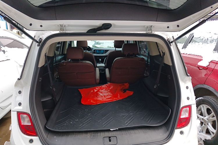 别克GL6 2019款 18T 6座互联豪华型 国VI局部细节23