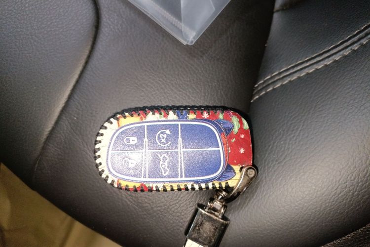 Jeep 自由光 2019款 2.0T 两驱智享版 国VI中控内饰11