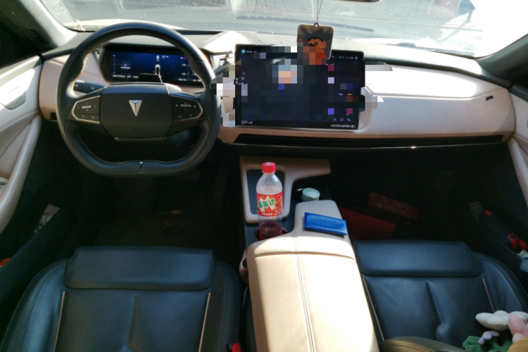 深蓝汽车 深蓝SL03 2023款 515MAX纯电版中控内饰12