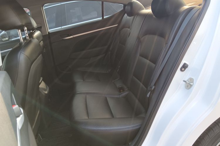 现代 领动 2016款 1.6L 自动智炫·精英型中控内饰7004