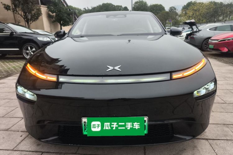 小鹏P7 2022款 670E+车身外观6001