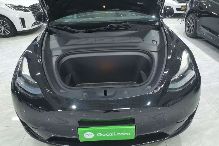 特斯拉 Model Y 2022款 改款 后轮驱动版机舱底盘24