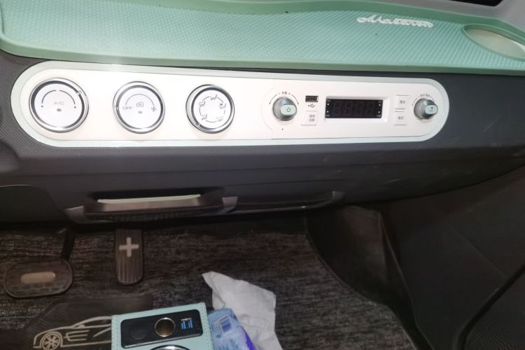 五菱汽车 宏光MINIEV 2021款 马卡龙臻享款 磷酸铁锂中控内饰16