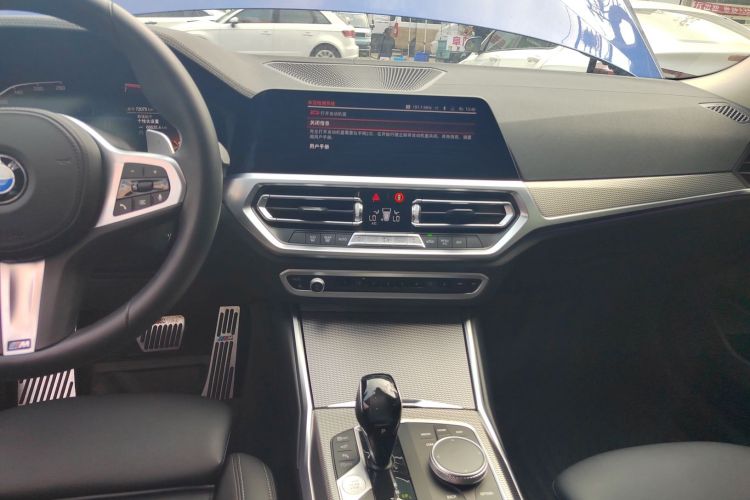 宝马3系 2020款 改款 325Li M运动曜夜套装中控内饰16