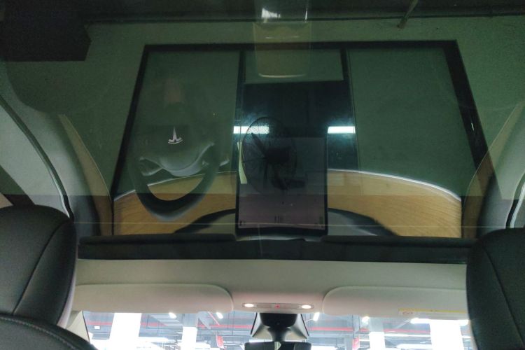 特斯拉 Model Y 2022款 后轮驱动版局部细节22