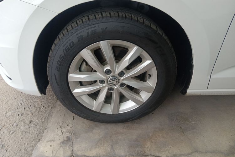 大众 2021款 途安L 280TSI DSG风尚版 7座车身外观6003