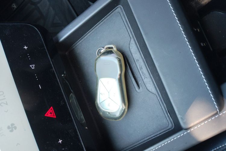 小鹏G3 2021款 G3i 460G中控内饰11