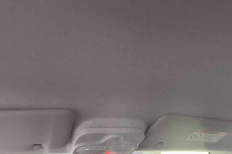 smart fortwo 2018款 1.0L 52千瓦硬顶灵动版 国V局部细节22