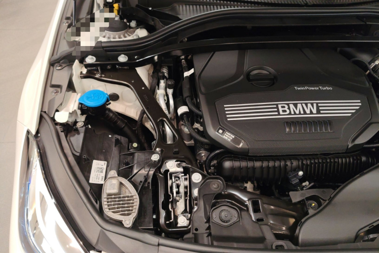 宝马2系(进口) 2023款 225i 四门轿跑车 M运动曜夜套装机舱底盘25