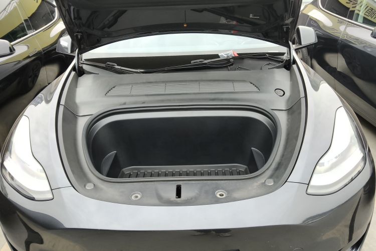 特斯拉 Model Y 2024款 后轮驱动版局部细节24
