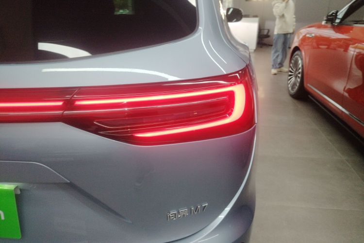 鸿蒙智行 问界M7 2024款 1.5T 智驾后驱Max版 5座车身外观6006