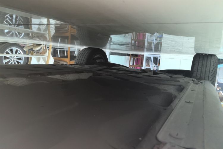 奔驰GLA 2019款 GLA 200 时尚型局部细节9001