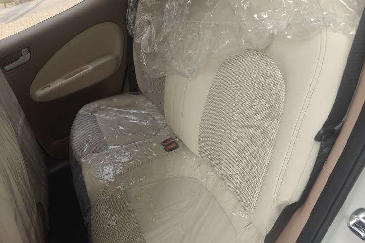 五菱汽车 宏光MINIEV 2025款 四门版 进阶款中控内饰21