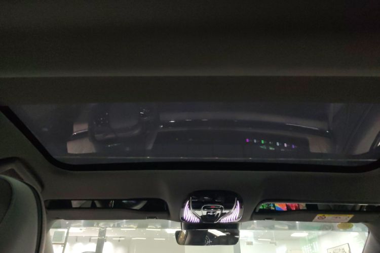 岚图汽车 岚图追光 2024款 PHEV 四驱超长续航旗舰版中控内饰22