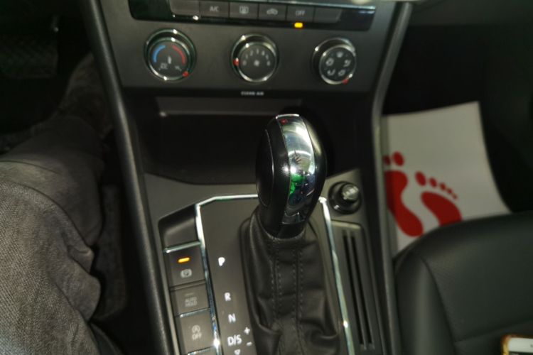 大众 朗逸 2021款 1.5L 自动舒适版中控内饰18