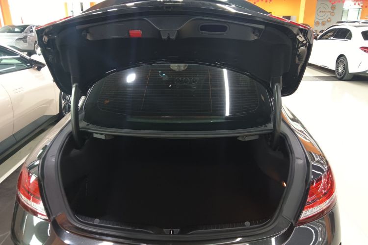 奔驰C级(进口) 2021款 C 260 轿跑车局部细节23