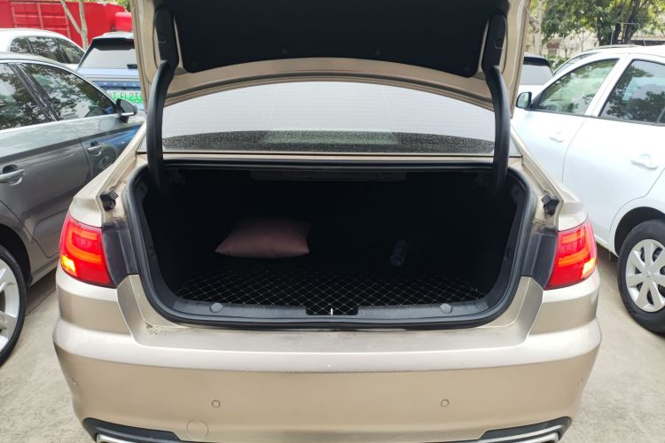 吉利汽车 帝豪GL 2018款 1.4T DCT精英智联型局部细节23