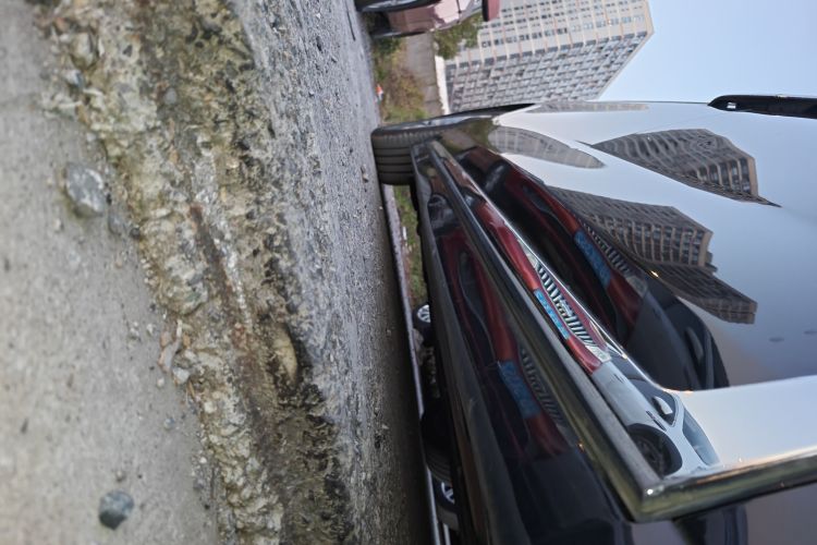 岚图汽车 岚图梦想家 2022款 低碳版 梦+智享包局部细节9001