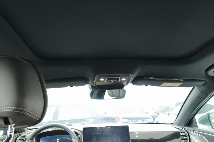 比亚迪 汉 2020款 DM 四驱性能版尊贵型局部细节22