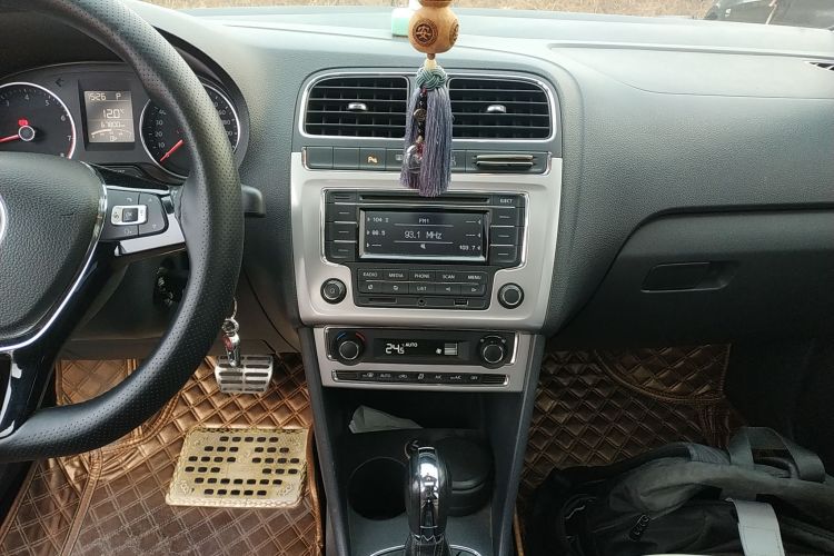 大众 2014款 1.6L Cross Polo 自动局部细节16