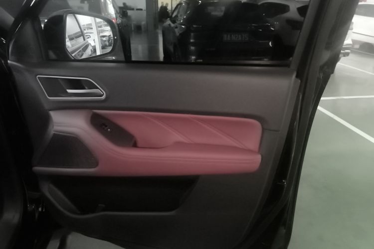 长城 炮 2023款 2.0T越野版自动汽油四驱高阶版中控内饰42