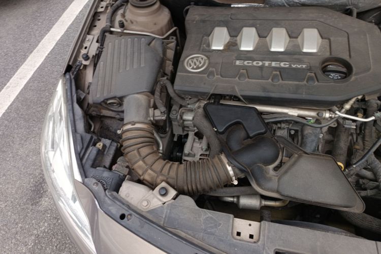 别克 君威 2012款 2.0L 舒适版局部细节9006