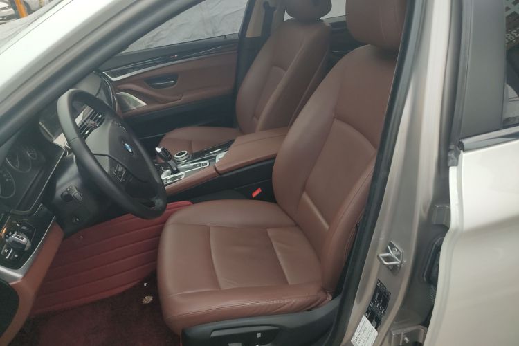 宝马5系 2014款 520Li 典雅型中控内饰19