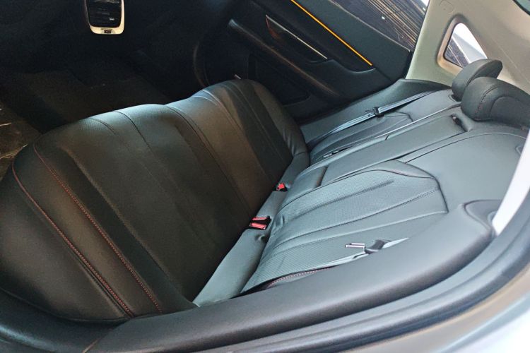 小鹏P7 2022款 480N+中控内饰21