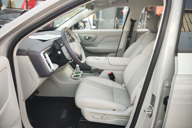 零跑汽车 零跑B10 2025款 510悦享版局部细节19