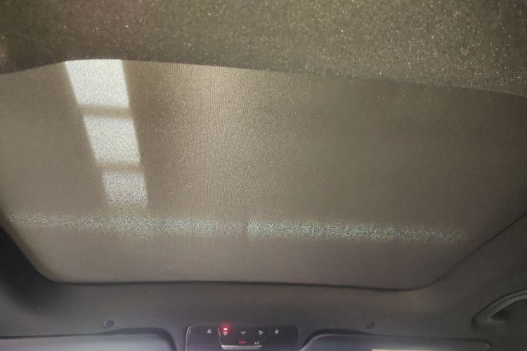 奔驰GLC 2020款 改款 GLC 260 L 4MATIC 豪华型中控内饰22