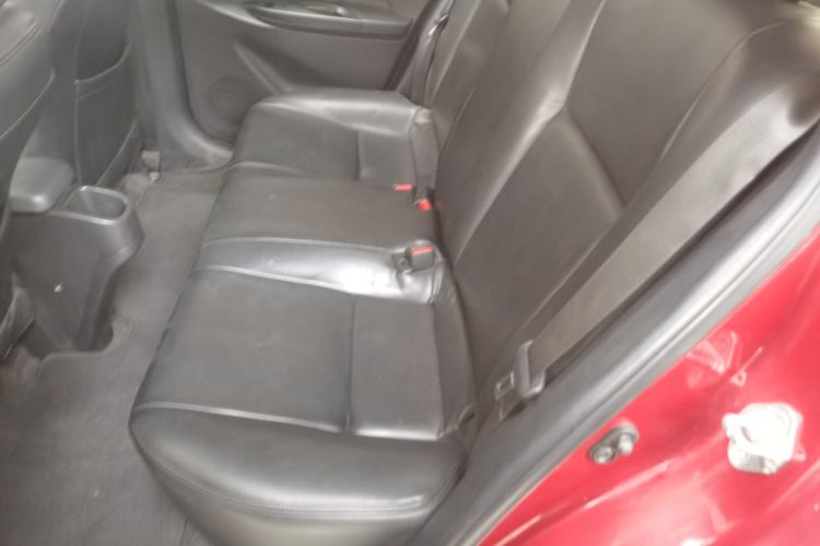 丰田 YARiS L 致炫 2020款 1.5L CVT领先版中控内饰7004