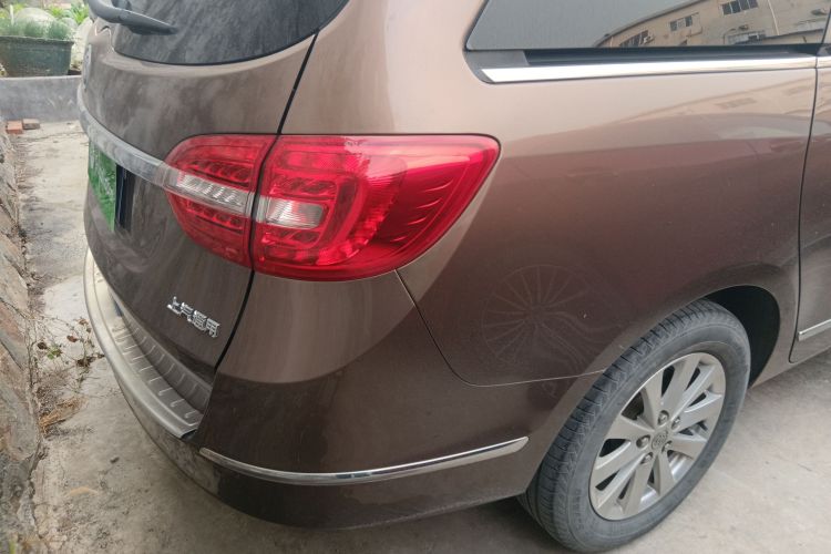 别克GL8 2018款 28T 尊贵型 国VI车身外观9